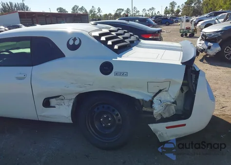 2021 Dodge Challenger Sxt z USA, uszkodzony, nr VIN 2C3CDZAG6MH513857